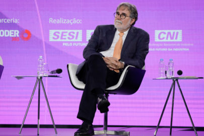 Política industrial deve contemplar tecnologia, diz Carlos Pacheco