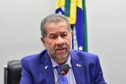 o ministro da Previdência Carlos Lupi